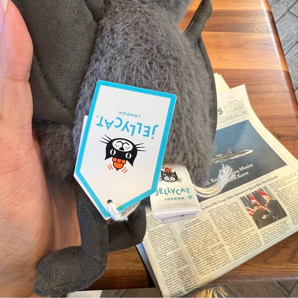 Jellycat Broox Bat - Picture 3 of 3